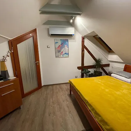 House - V Sukromi Apartmán *