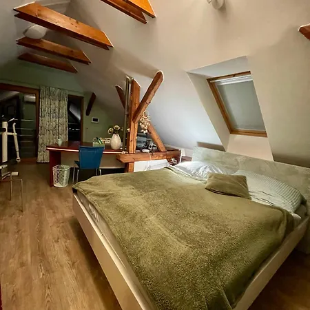 House - V Sukromi Διαμέρισμα Sala