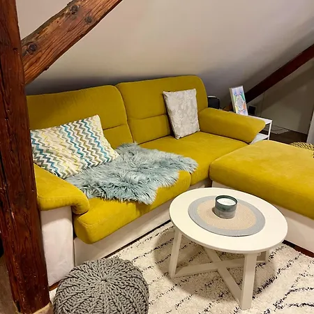 Apartment House - V Sukromi Sala