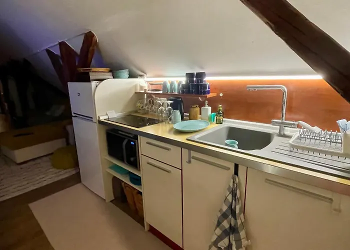 House - V Sukromi דירה