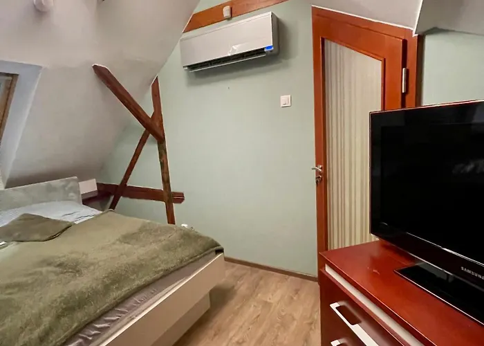 House - V Sukromi דירה *