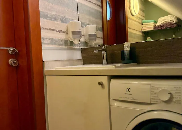 House - V Sukromi דירה *